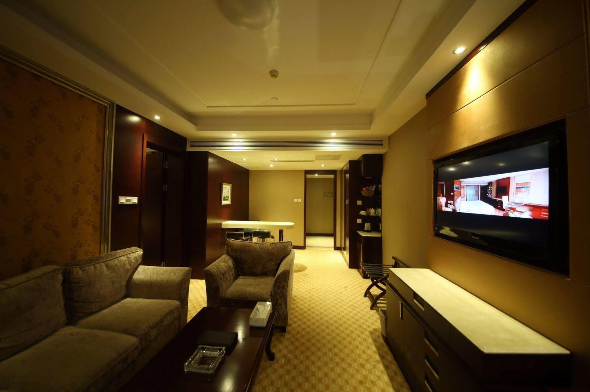 Yantai Asia Hotel Buitenkant foto